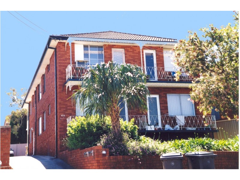 3/102 ENREST STREET, Lakemba NSW 2195