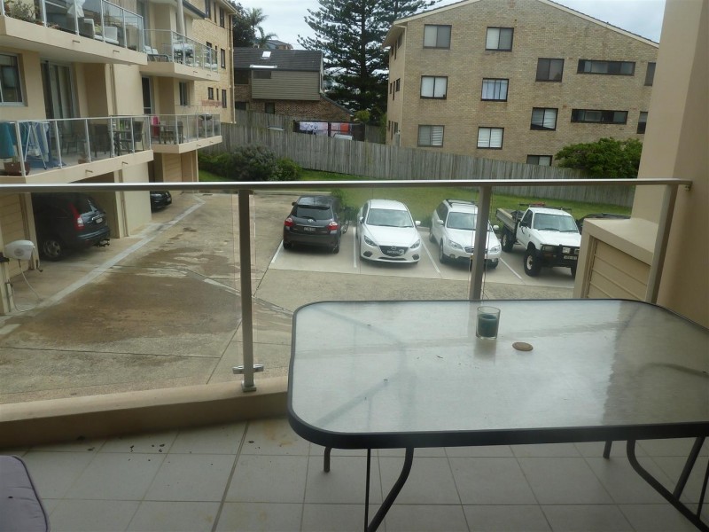 52 Carrington Parade, Curl Curl NSW 2096