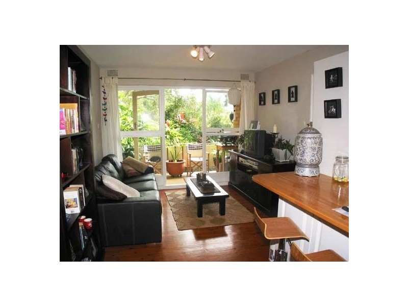 2/6 Livingstone Place, Newport NSW 2106