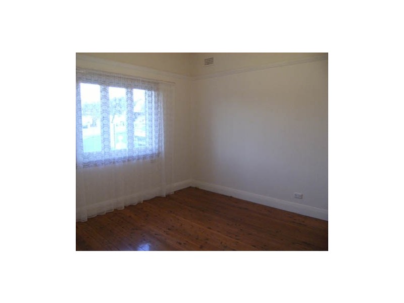 39 Cooks Avenue, Canterbury NSW 2193