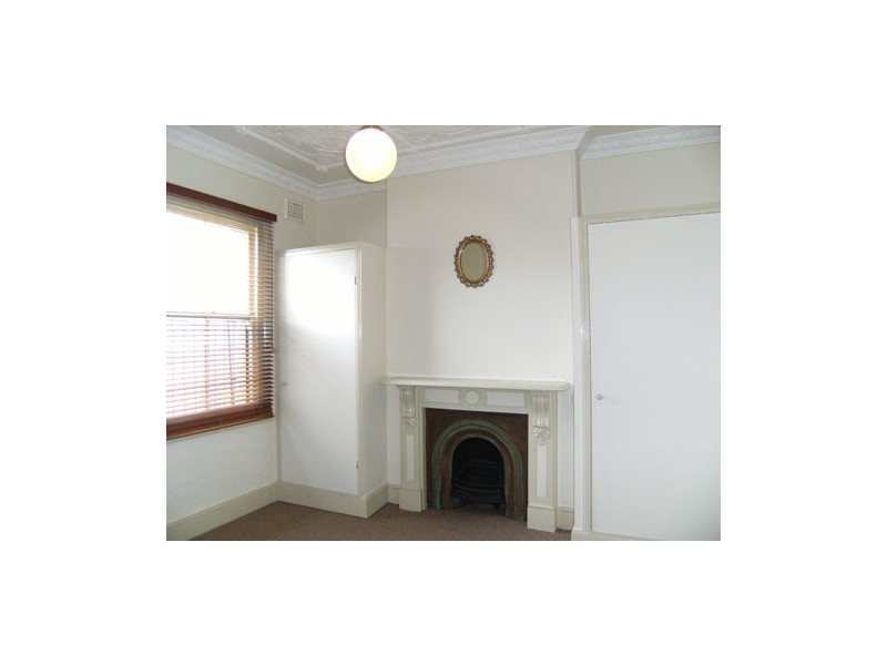 2/129 Edwin Street North, Croydon NSW 2132