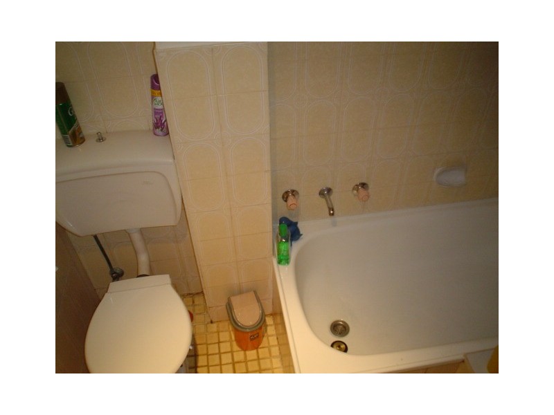 2/19 Lacky st, Fairfield NSW 2165