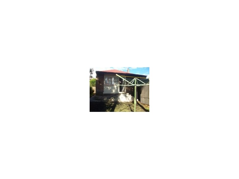15 Wells ave, Tempe NSW 2044