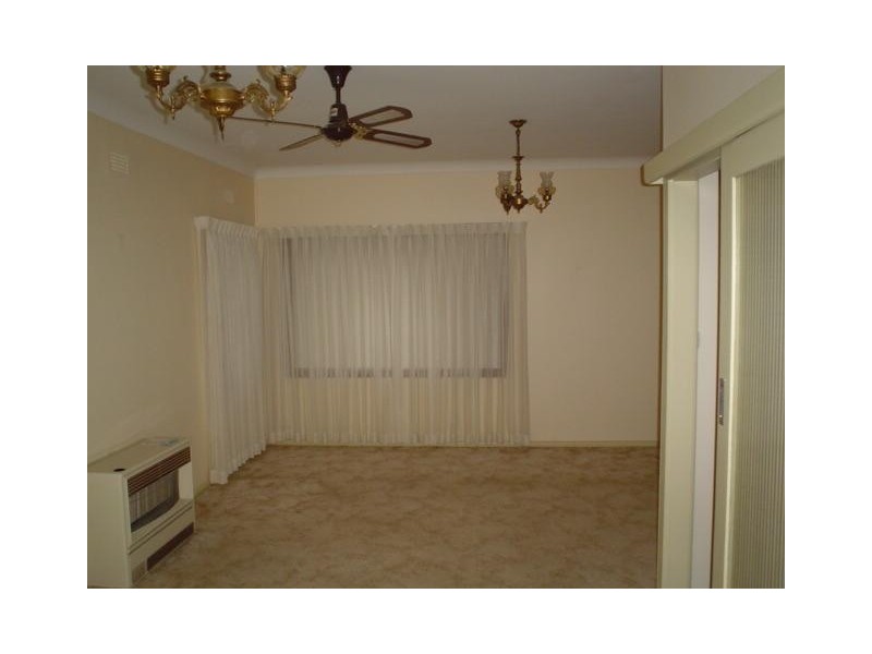 30 Wilbung Road, Illawong NSW 2234