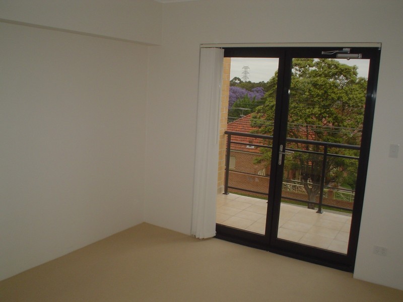 8/8-16 Water Street, Strathfield South NSW 2136