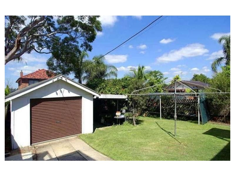 61 Clements St, Russell Lea NSW 2046