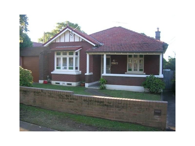 5 Bangalla St, Concord West NSW 2138