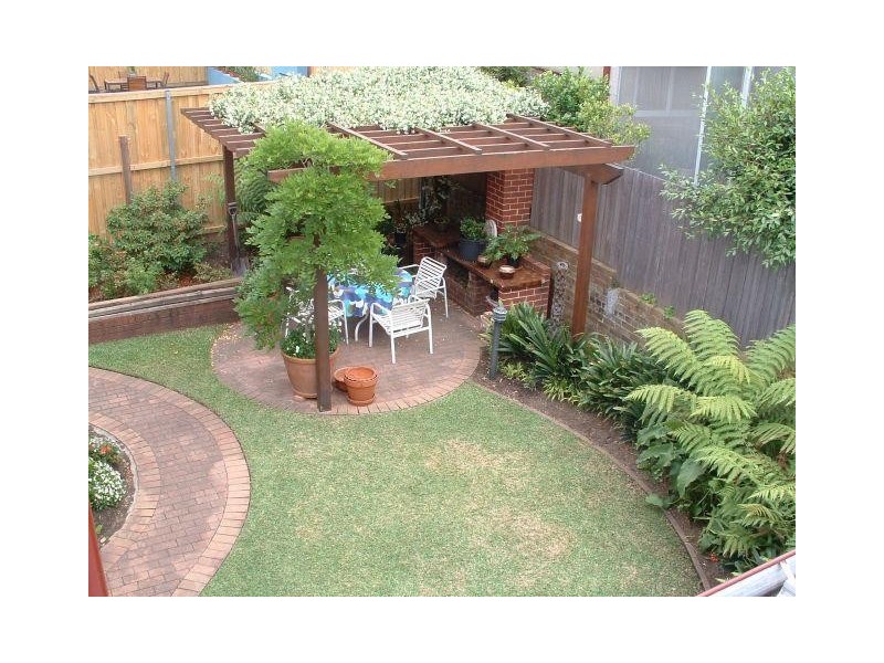 20 Noble St, Rodd Point NSW 2046