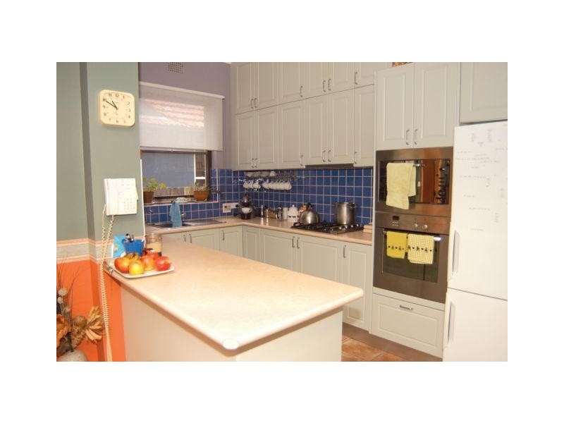 Russell Lea NSW 2046