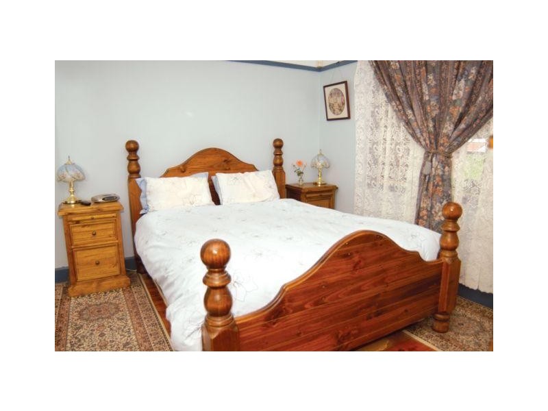 Russell Lea NSW 2046