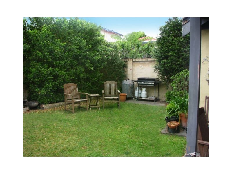 Russell Lea NSW 2046