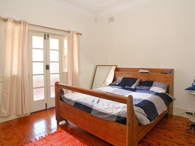 16 Regatta Rd, Canada Bay NSW 2046