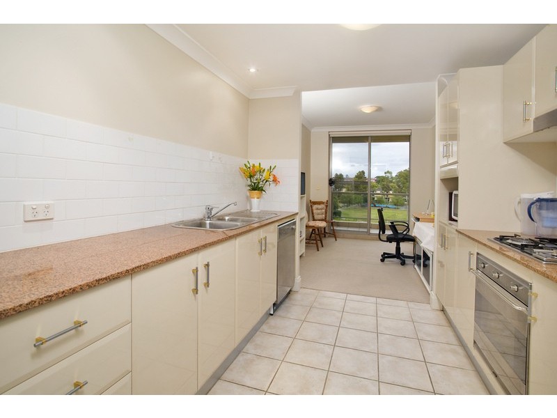 40/1 Kings Bay Ave, Five Dock NSW 2046