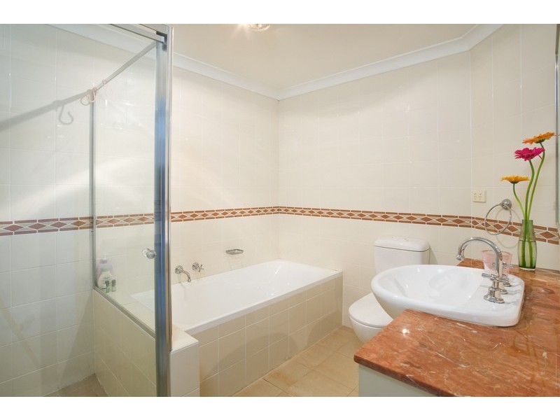 40/1 Kings Bay Ave, Five Dock NSW 2046