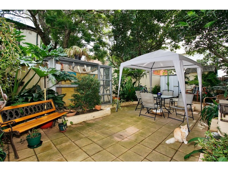 35 Grosvenor Cres, Summer Hill NSW 2130