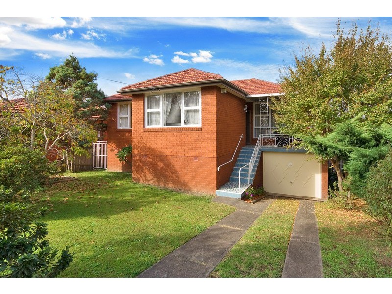 26 Barnstaple Rd, Rodd Point NSW 2046