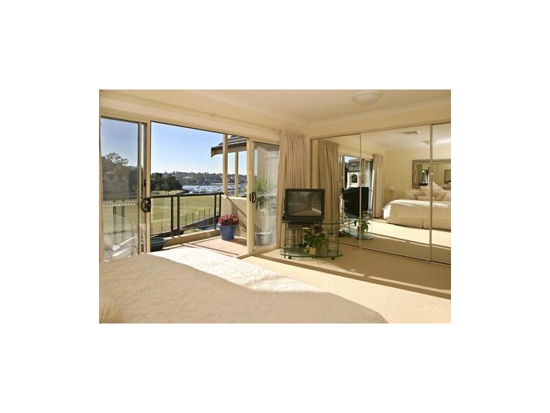 5/2 Harbourview Crescent, Abbotsford NSW 2046