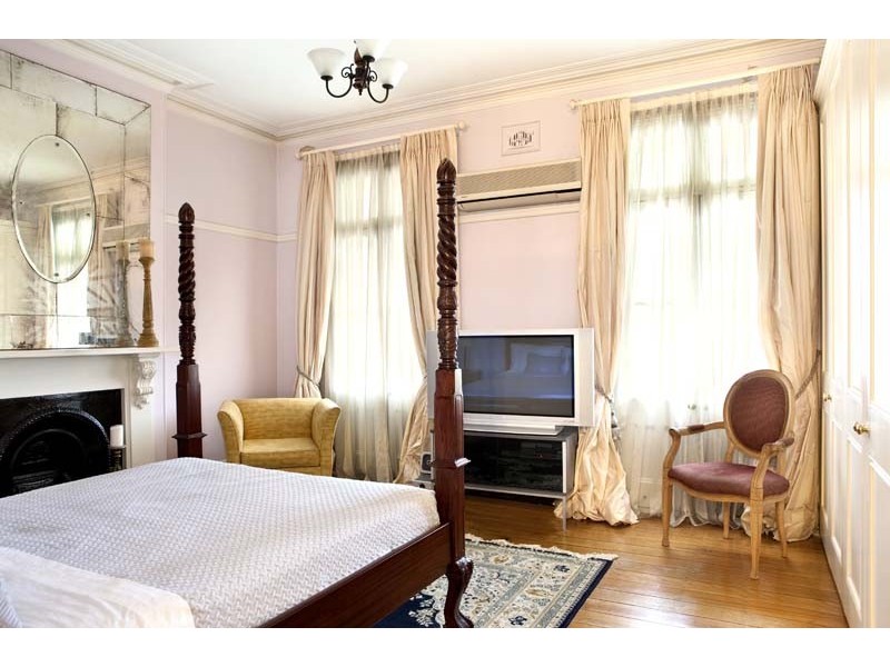 10 Moore Park Road (enter via Josephson St), Paddington NSW 2021