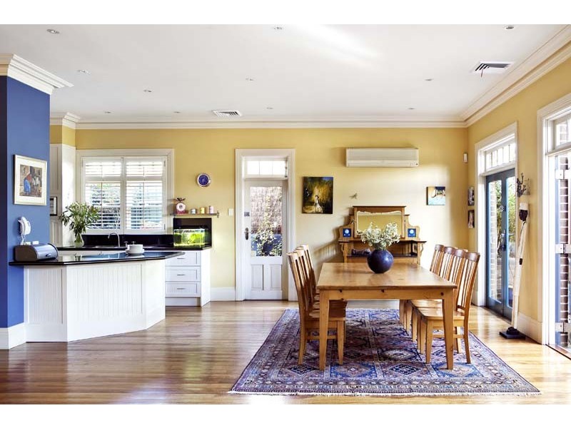 17 Winkurra Street (enter off Milroy Ave), Kensington NSW 2033