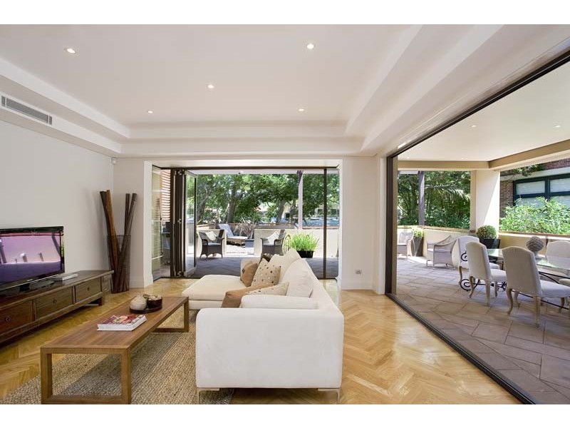 Garden Apartment A, 10 Kent Road, Rose Bay NSW 2029