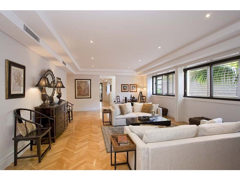 Garden Apartment A, 10 Kent Road, Rose Bay NSW 2029