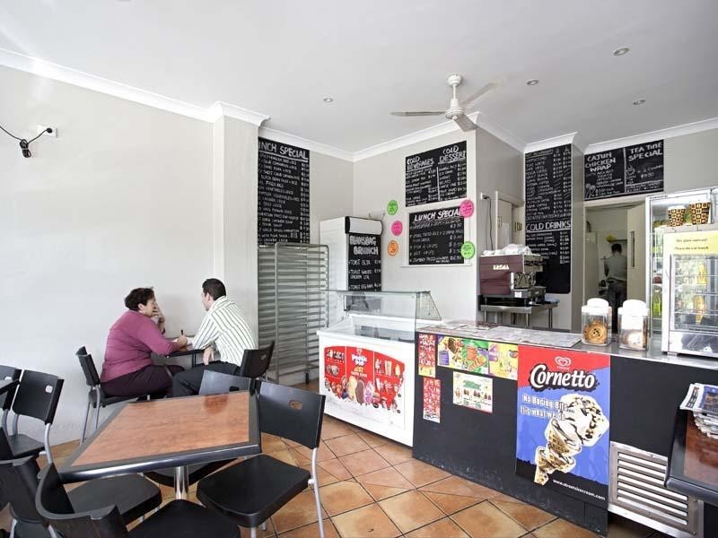 2/8 ‘Beansbag Cafe’ Malabar Road, Coogee NSW 2034