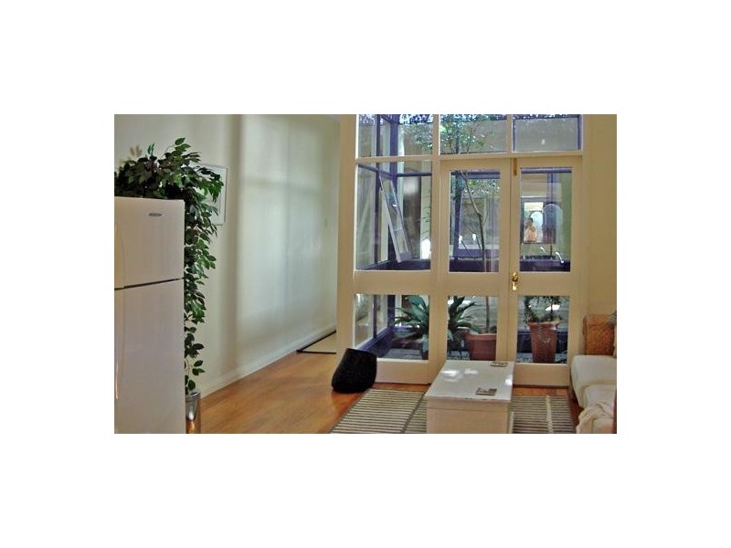 8 Woodstock Street, Bondi Junction NSW 2022