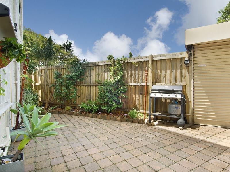 2/23 Blair Street, Bondi NSW 2026