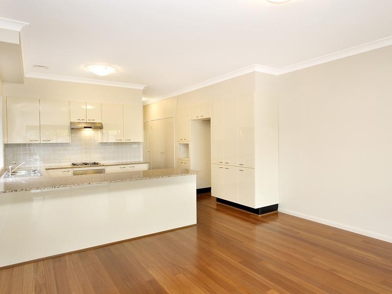 17 Roe Street, North Bondi NSW 2026