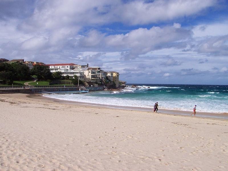17 Roe Street, North Bondi NSW 2026