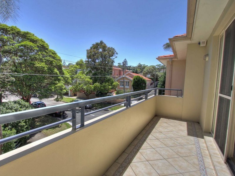 Fernleigh Avenue, Rose Bay NSW 2029