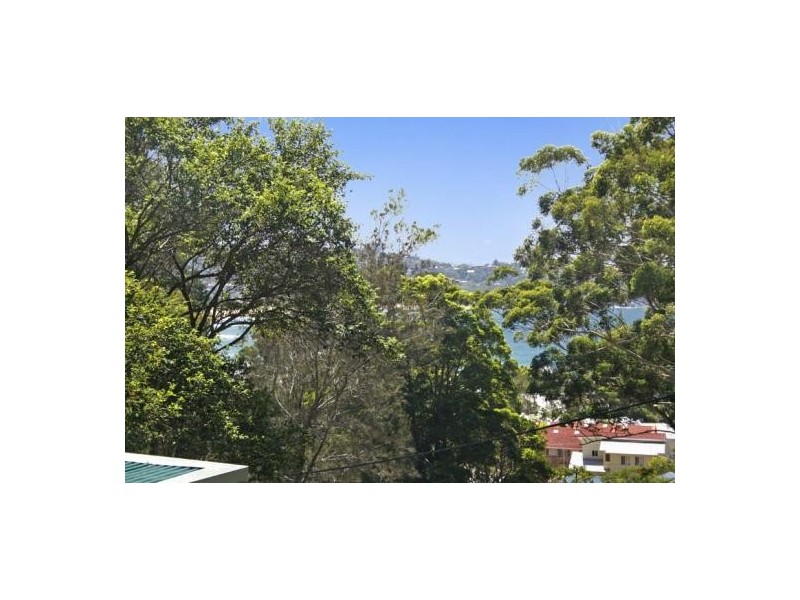 2/27B Ascot Av, Avoca Beach NSW 2251