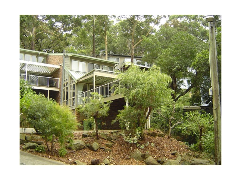 1/27B Ascot Av, Avoca Beach NSW 2251