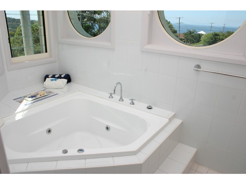 51 Copacabana Drive, Copacabana NSW 2251