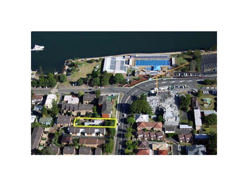 1 York Street, Point Frederick NSW 2250