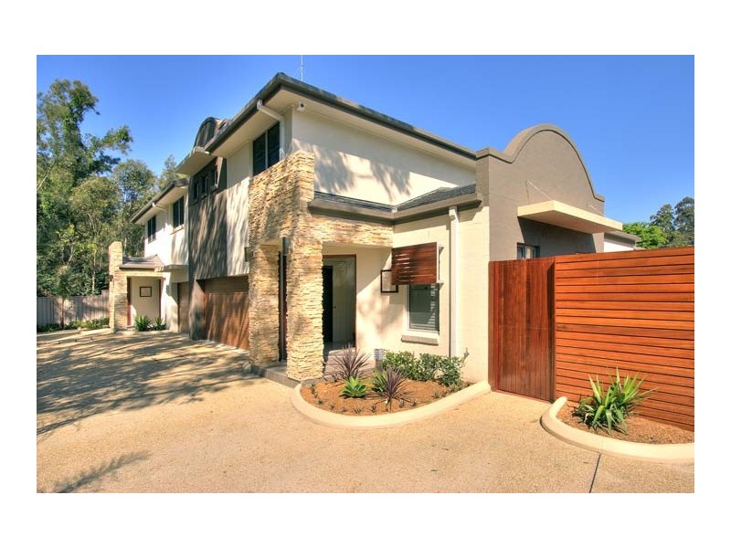 201 The Round Drive, Avoca Beach NSW 2251