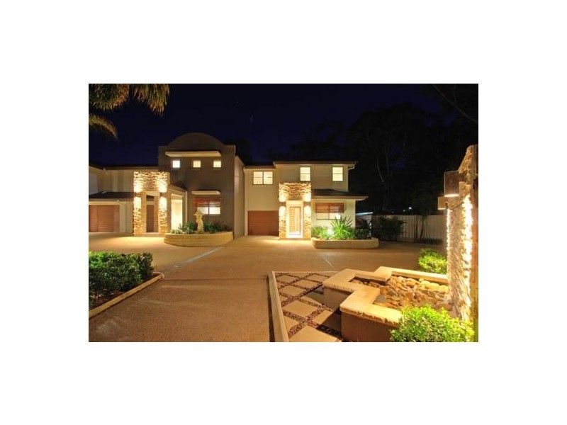 201 The Round Drive, Avoca Beach NSW 2251