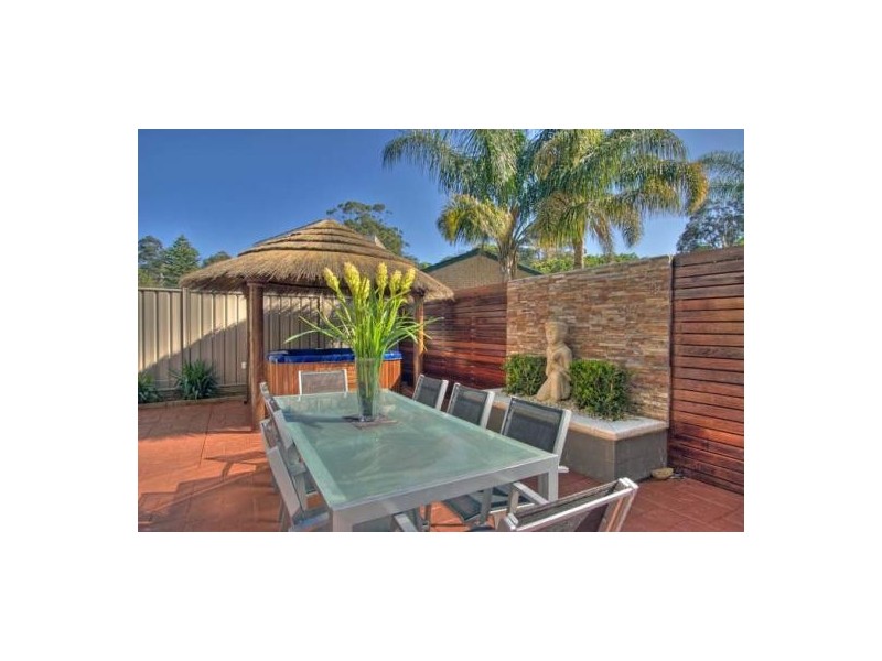 201 The Round Drive, Avoca Beach NSW 2251