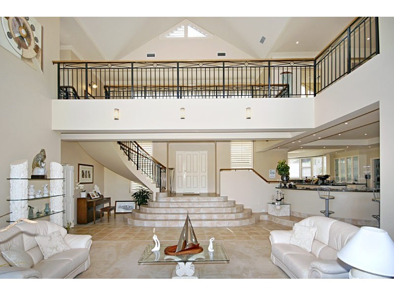 41 Caroline Street, East Gosford NSW 2250