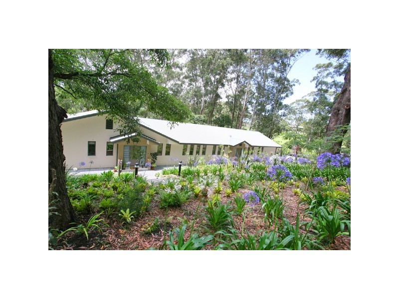 370 Avoca Dr, Avoca Beach NSW 2251