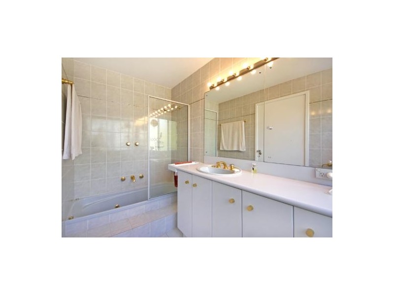 4/14A Avoca Drive, Avoca Beach NSW 2251