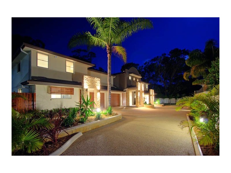 1 / 201 The Round Drive, Avoca Beach NSW 2251