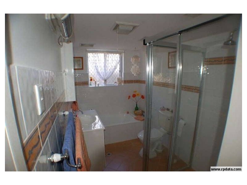 8/13 Masons Pde, Gosford NSW 2250