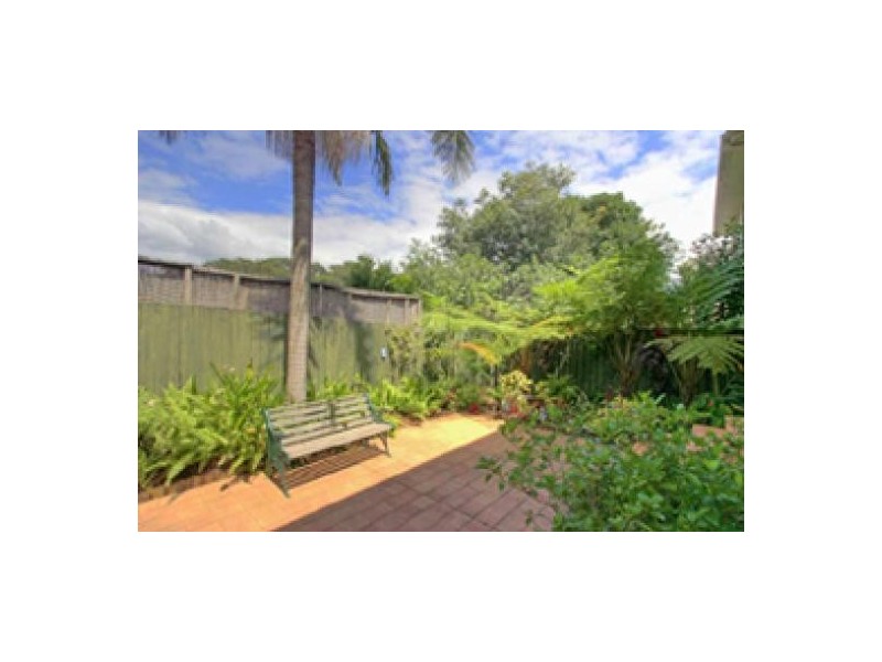 4/4 Karla Avenue, Terrigal NSW 2260