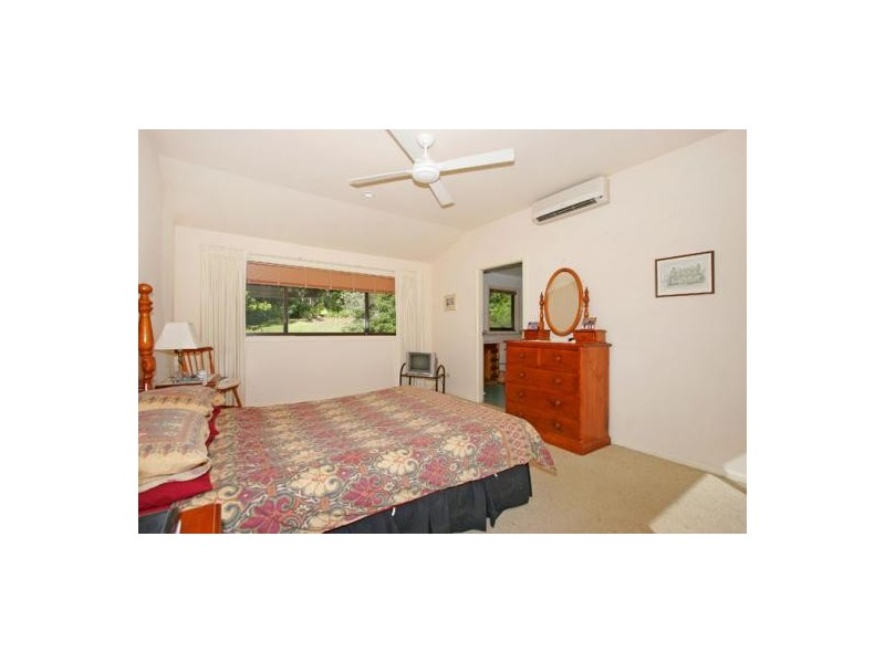 10 Reynolds Road, Avoca Beach NSW 2251