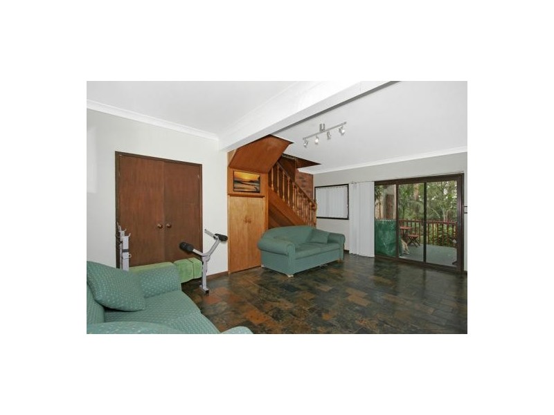 127 Hillside Road, Avoca Beach NSW 2251