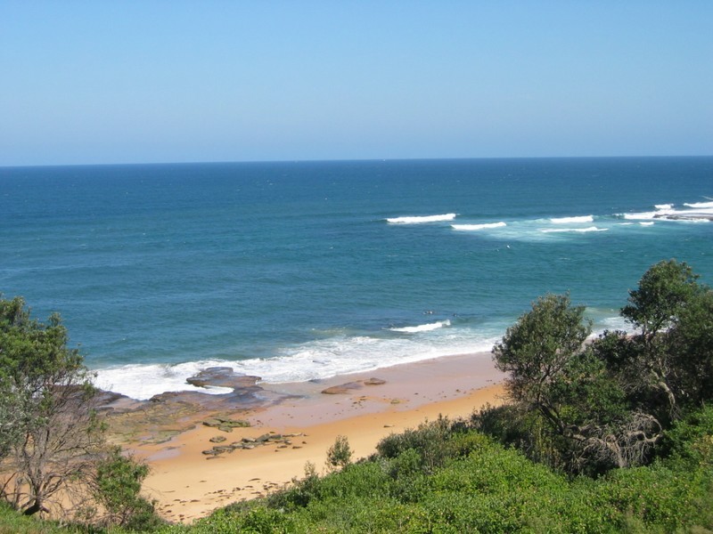 51 Forresters Beach Road, Forresters Beach NSW 2260