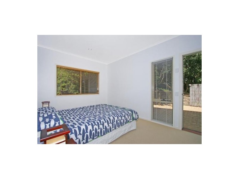 35 Coast Road, North Avoca NSW 2260