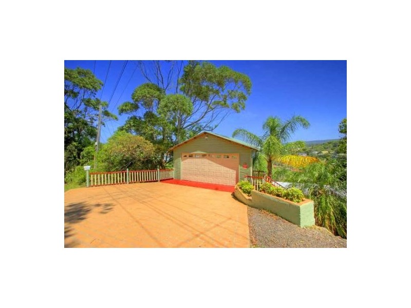 35 Coast Road, North Avoca NSW 2260