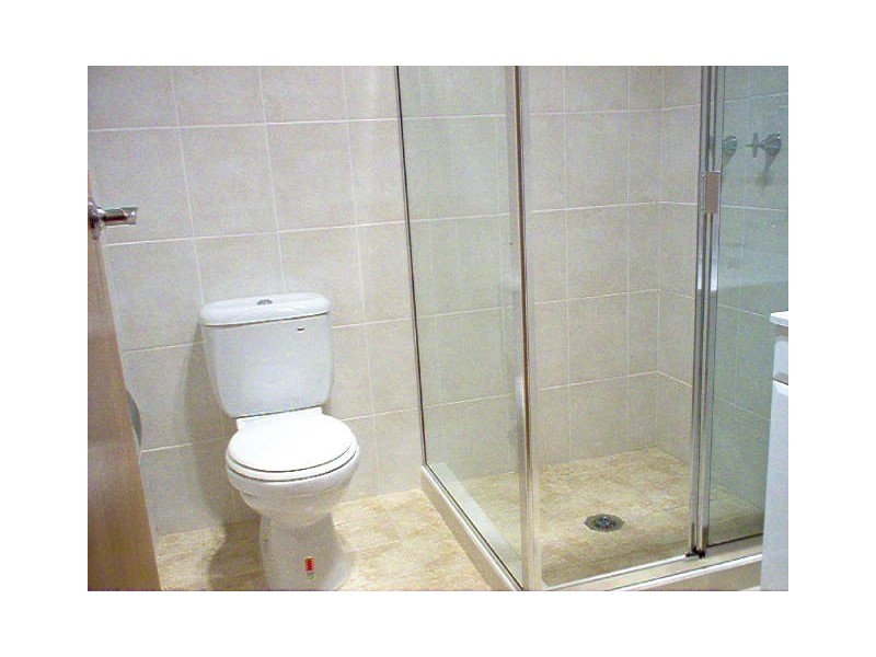 17 Matthews Ave, East Hills NSW 2213